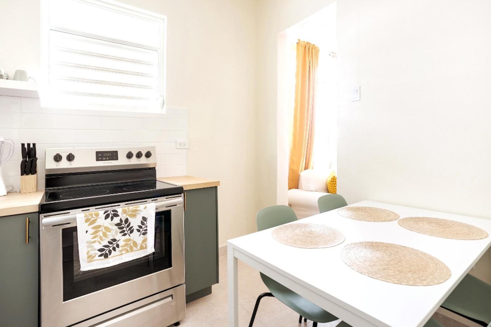610@Miramar San Juan Quarto foto
